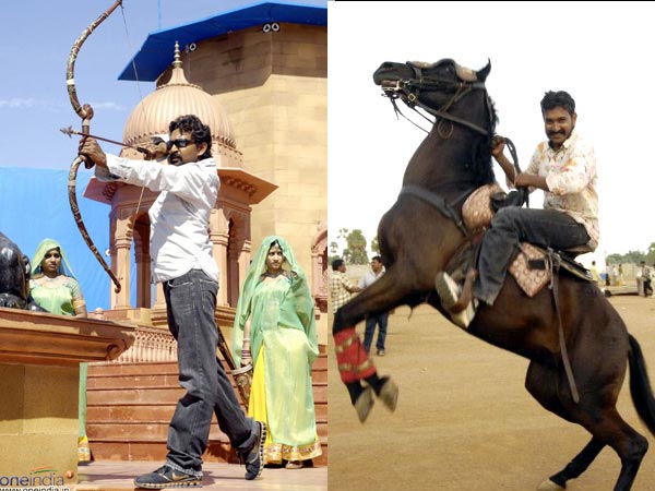 మగధీర స్క్రిప్టు వర్క్