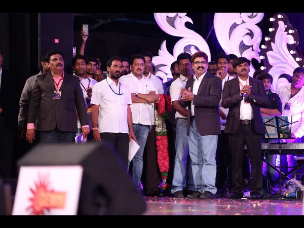 నిర్వాహకులు