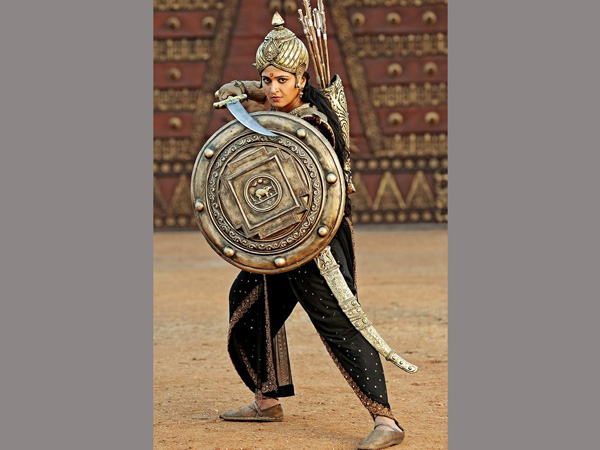 Rudramadevi’s Hindi rights sold for a 22 crores Rudramadevi’s Hindi rights sold for a 22 crores