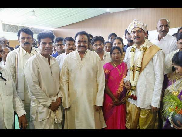 హరికృష్ణ