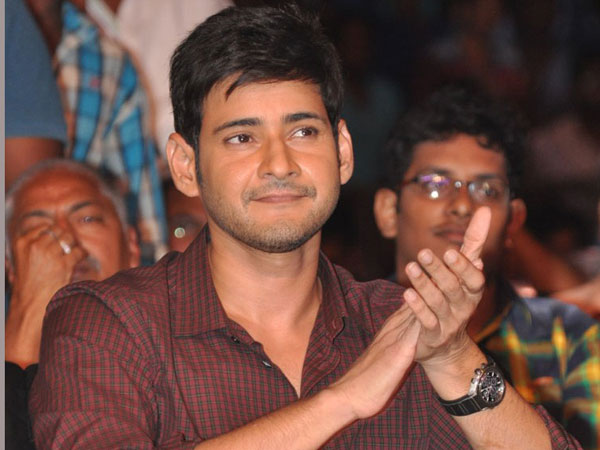 Rajini Kanth fans demand Mahesh Babu to remove Super Star Rajini Kanth fans demand Mahesh Babu to remove Super Star