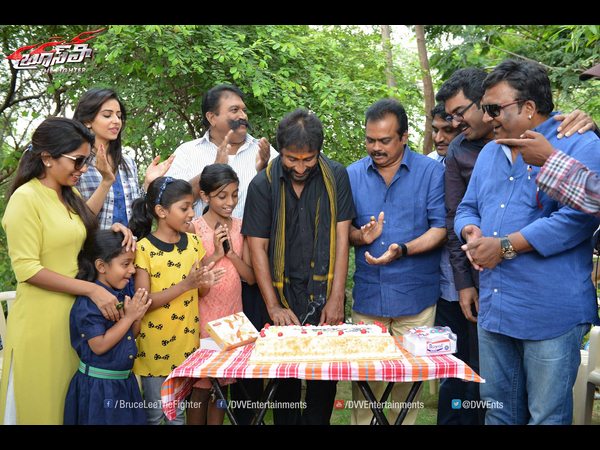 చిరకాల మిత్రులు
