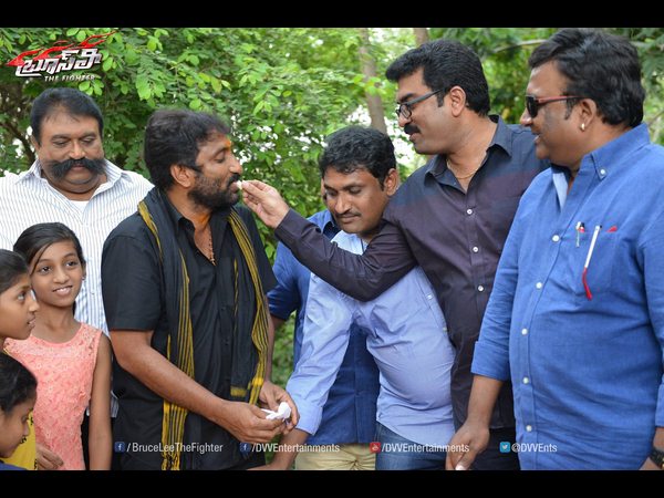 గోపీ మోహన్ ...