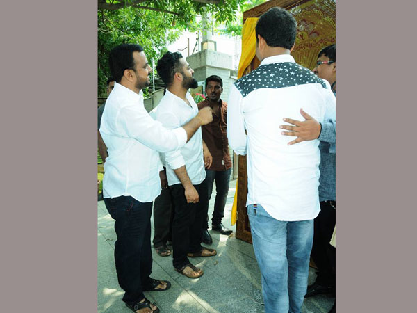 కాస్సేపు