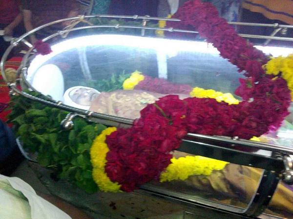 Legendary Tamil Actress Manorama 'Aachi' Passes Away Legendary Tamil Actress Manorama 'Aachi' Passes Away