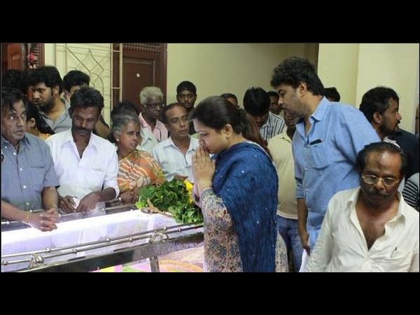 కుష్బూ