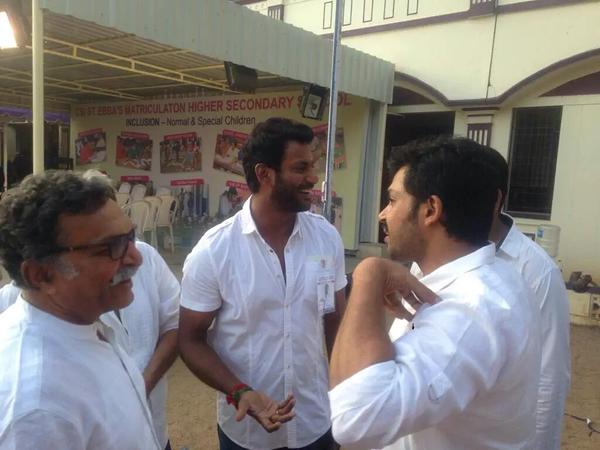 Rajinikanth cast votes in SIAA polls Rajinikanth cast votes in SIAA polls