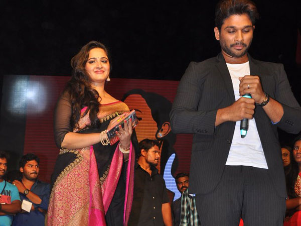 Anushka item song in Allu Arjun's Sarainodu Anushka item song in Allu Arjun's Sarainodu