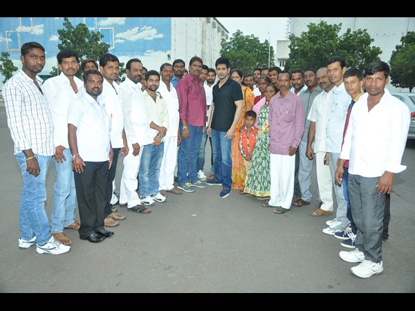 ఆప్యాయంగా..