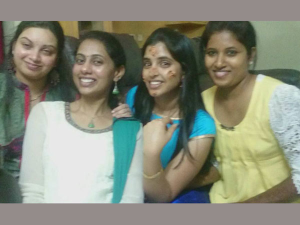 స్నేహితురాళ్లు