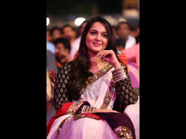 Anushka in Director Bala's next multi-starrer Anushka in Director Bala's next multi-starrer