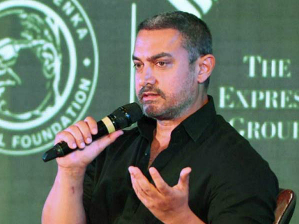 Anupam Kher questions Aamir Khan's statement on 'intolerance' Anupam Kher questions Aamir Khan's statement on 'intolerance'