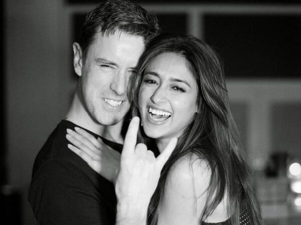 Ileana about Andrew Kneebone Ileana about Andrew Kneebone