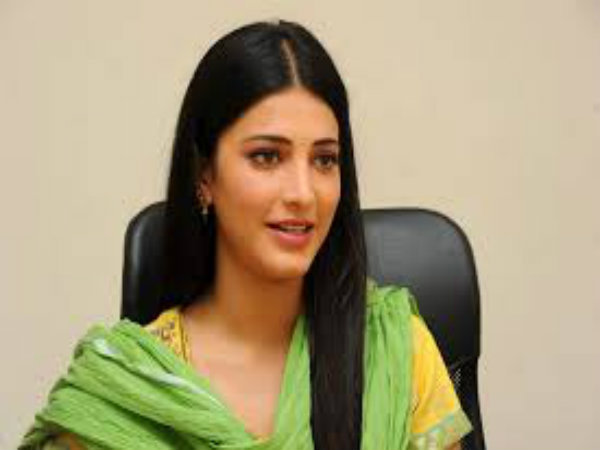 People need blankets and towels: Shruti Haasan People need blankets and towels: Shruti Haasan