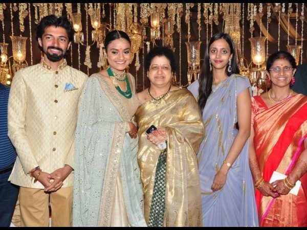 ఎన్టీఆర్ మదర్, భార్య..