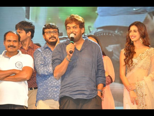 తెర వెనక