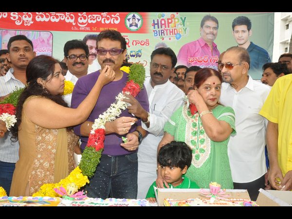 నరేష్ భార్య