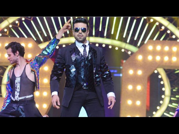 రామ్ చరణ్ లుక్ కేక..