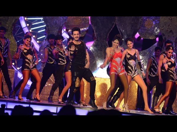 Charan and Akhil 1.4 cr donation Charan and Akhil 1.4 cr donation