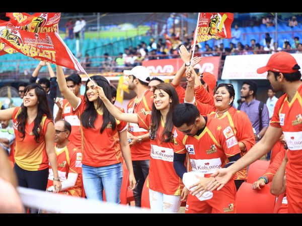 తెలుగు బౌలర్స్