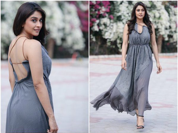 ప్రక్కింటికుర్రాడితో