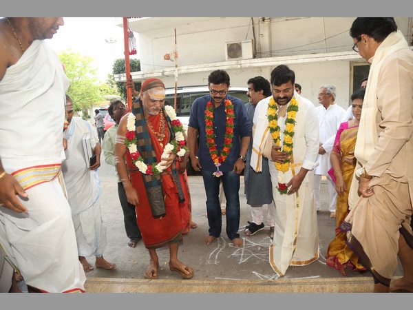 చిరంజీవితో పాటు వెంటేష్, నాగార్జున
