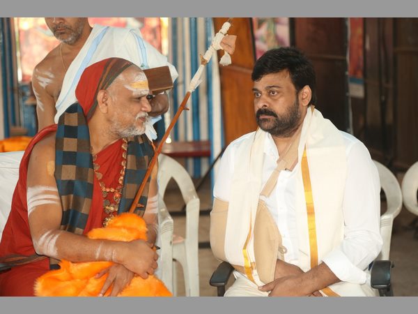 చిరంజీవితో పాటు వెంటేష్, నాగార్జున