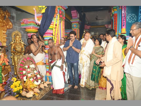 చిరంజీవితో పాటు వెంటేష్, నాగార్జున