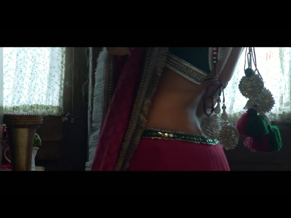 గదిలో..