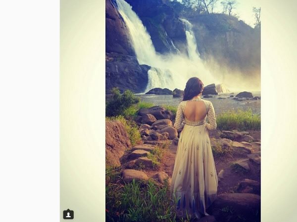 బెనిఫిట్ షోలు కూడా..