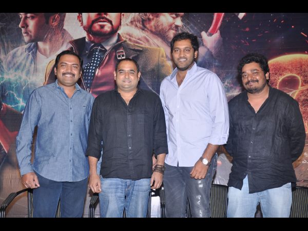 విక్రమ్ పెర్పార్మెన్స్ సూపర్