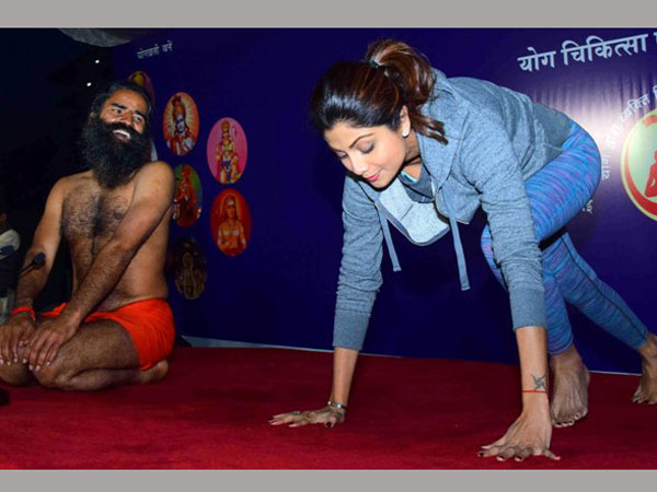 Shilpa Shetty to conduct yoga class in Spain for IIFA Shilpa Shetty to conduct yoga class in Spain for IIFA