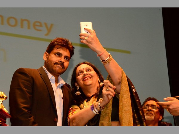 నిర్వాహకులు