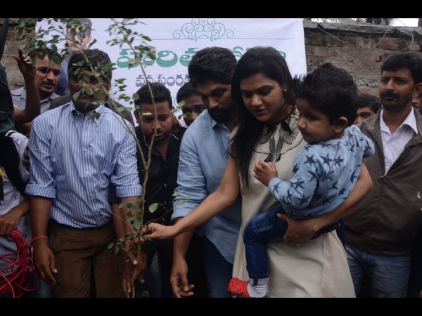 ఫ్యామిలీతో..