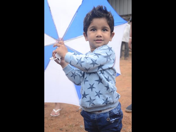 అయాన్
