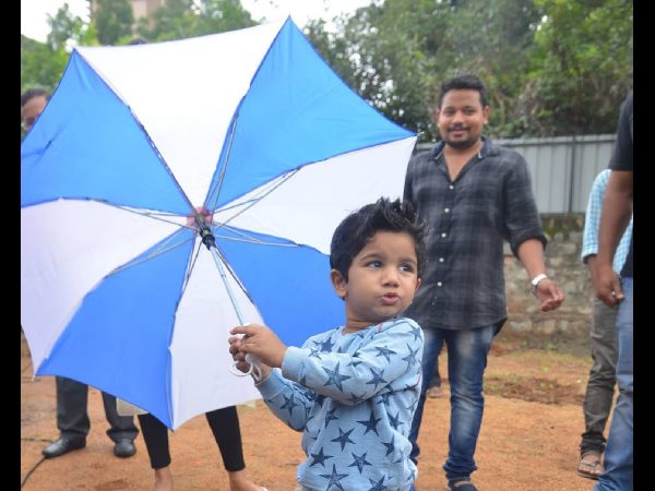 సందడి