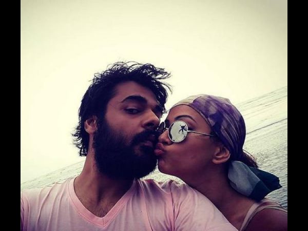 చైల్డ్ ఆర్టిస్ట్ గా...