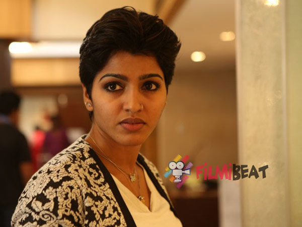 పాత స్టైల్స్ అయినా