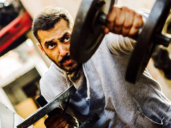 Salman Khan's Sultan breaks records of Baahubali's Salman Khan's Sultan breaks records of Baahubali's