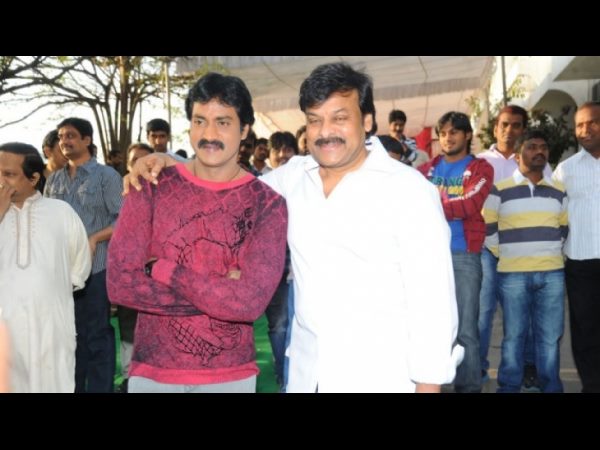 అసలా థాటే సూపర్... 150 లో సునీల్ ఒక్కడే కాదు మెగా హీరోలంతా ఒకే సారి వీణ స్టెప్