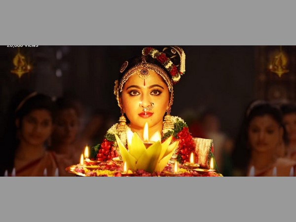 ఇదివరెప్పుడూ అనుష్కని ఇంత అందంగా చూసి ఉండరు....