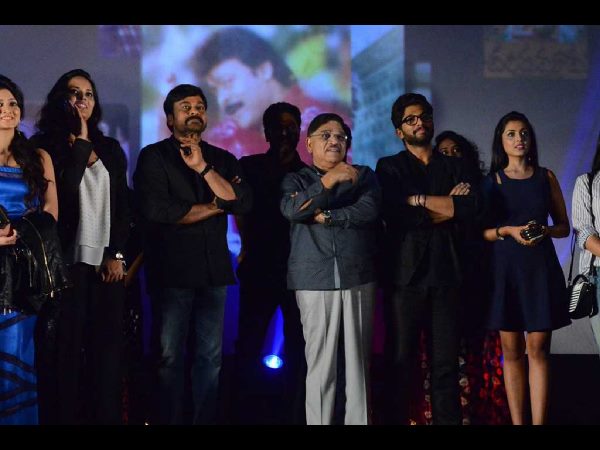 ఏం చూస్తున్నారబ్బా