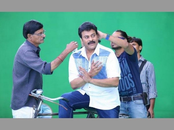 అంచనాలు భారీగా...