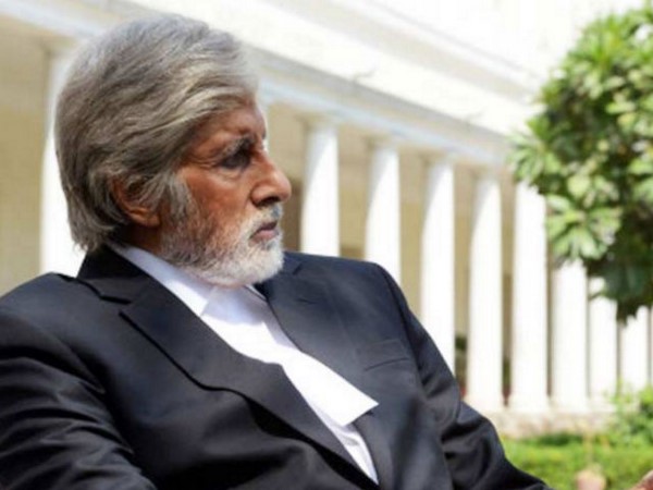కృతి కుల్హారి, ఆండ్రియా