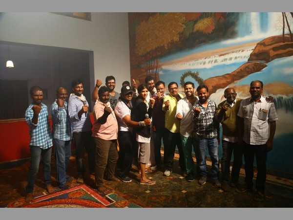 అక్కయ్య....మంచు లక్ష్మి కోసం మంచు మనోజ్ ఫైట్ (ఫోటోస్)