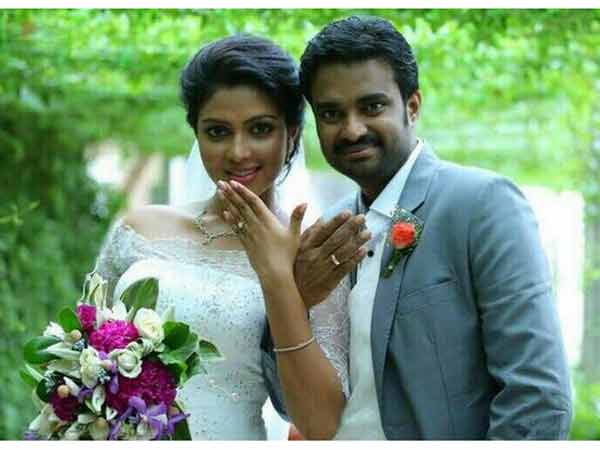 హీరోయిన్ గా