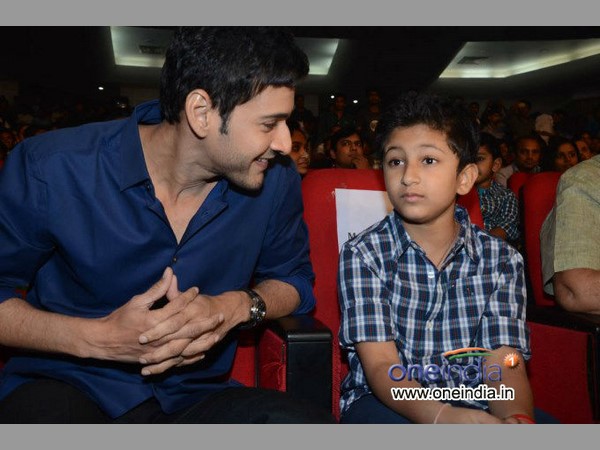 పూర్తిస్థాయి బాలనటుడుగా