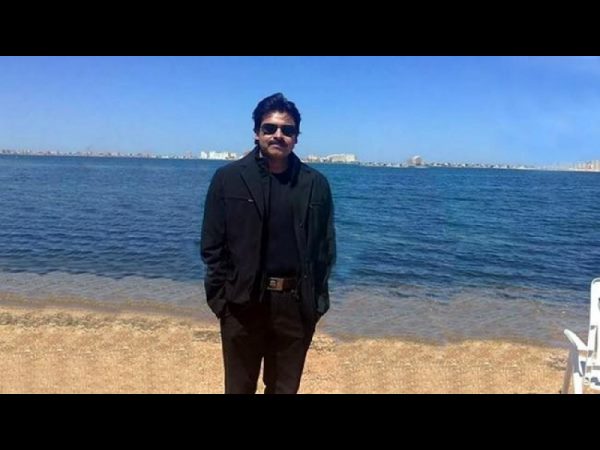 లిక్విడ్ క్యాష్ లేకపోవటం తో
