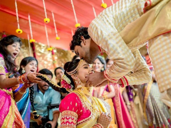 ఆశ్చర్యం.. నవ్వులు