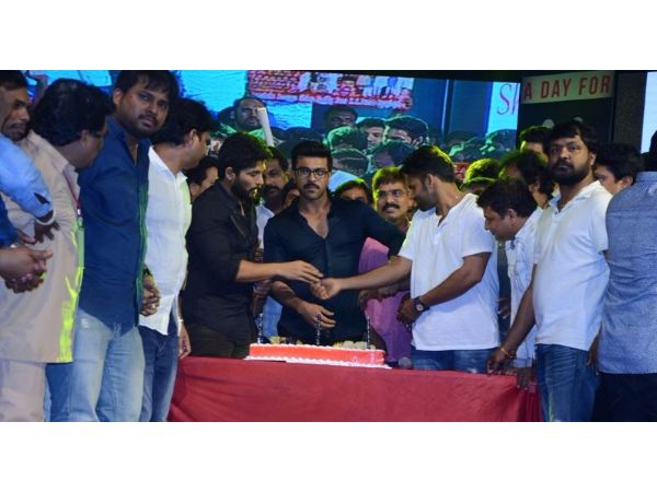 హీరోవరుణ్ తేజ్ మాట్లాడుతూ